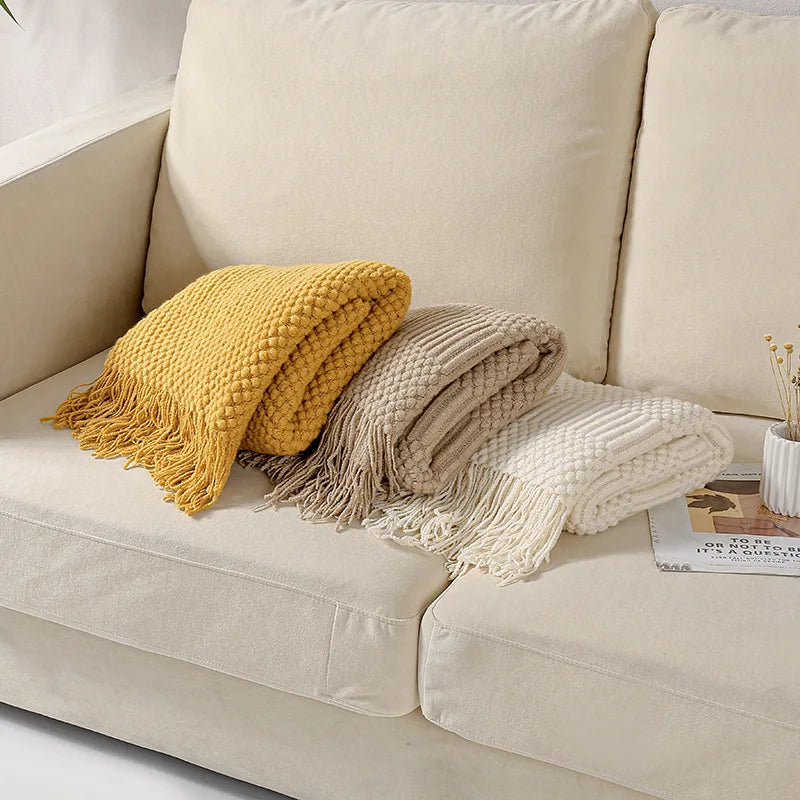 Cozy Up with Our Luxurious Boho Bed Blanket - Perfect for a Dreamy Night's Sleep!